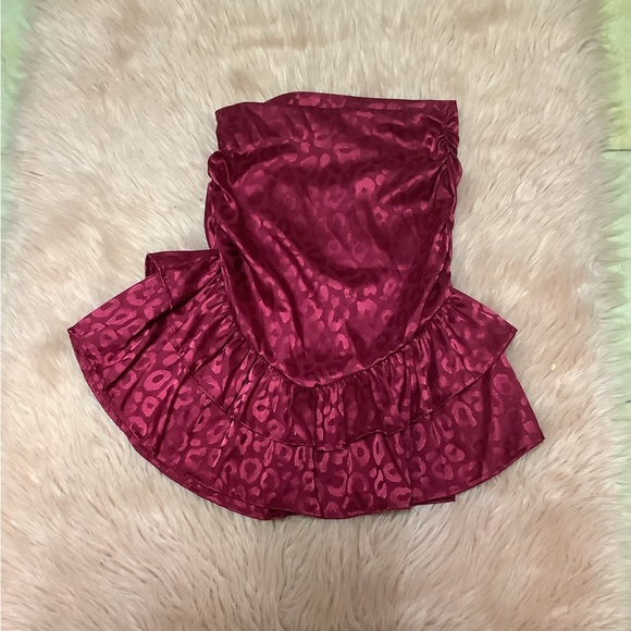 SHEIN Wine color print skirt with ruffles - Picture 4 of 7